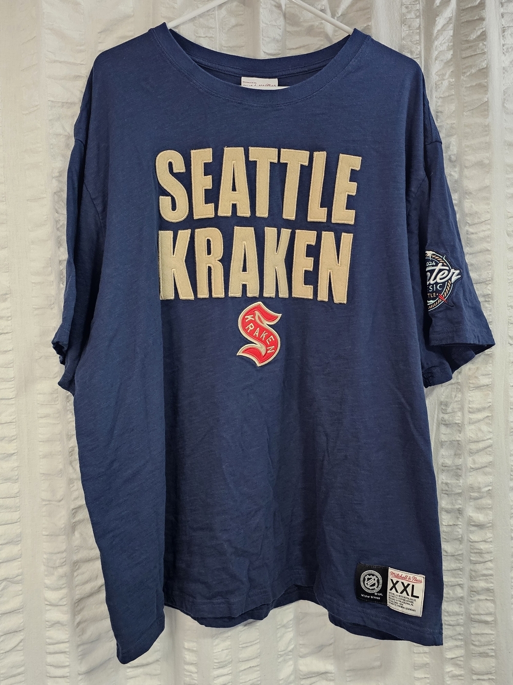NHL Mitchell & Ness 2024 Winter Classic Legendary Slub Tee Seattle Kraken Adult